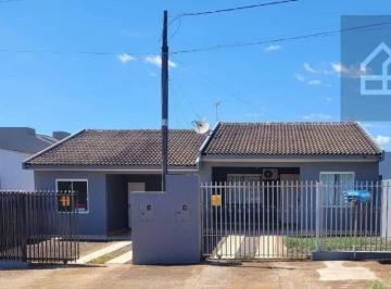 002348beb84d69ab0f951c394b31069e27eb913f · Linda casa com 3 quartos estrutura em concreto solido revestido