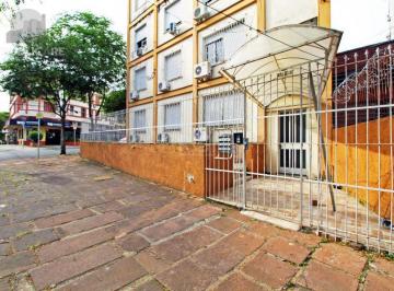 Apartamento · 68m² · 2 Quartos · Apartamento de 2 (dois) dormitórios, com excelente localização, no Bairro Petróp