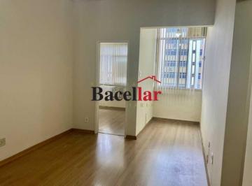 Apartamento · 69m² · 2 Quartos · 1 Vaga · Apartamento : / Residencial / Tijuca