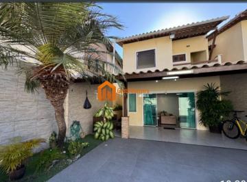 Casa · 188m² · 4 Quartos · 4 Vagas · Execelente casa duplex de Condomínio !