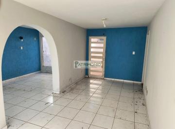 Foto 01 · Imperdível casa à venda no Centro de Jaguariúna-SP: 6 quartos, 1 sala, 2 banheiros!