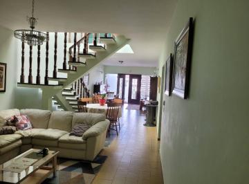 Casa · 400m² · 9 Quartos · 3 Vagas · Casa Vila Oliveira Comercial