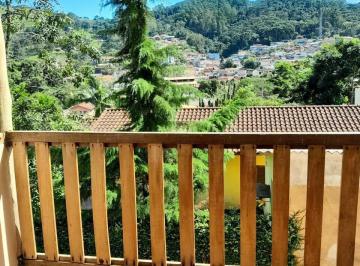 Casa · 300m² · 3 Quartos · Oportunidade única: Casa no centro com 2 pisos independentes.