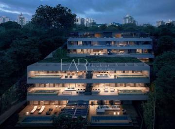 Apartamento · 266m² · 3 Quartos · 2 Vagas · Apartamento com 3 suítes à Venda, Varanda Assis Chateaubriand - Centro, Florianópolis