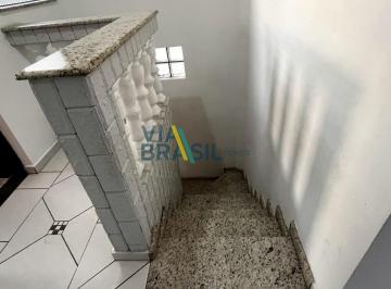 Foto 01 · Casa Comercial à Venda em Santo André-SP: 4 quartos, 1 suíte, 6 vagas de garagem! Oportunidade Única