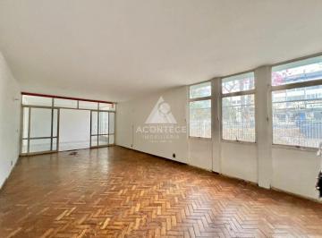 Casa · 206m² · 4 Quartos · 6 Vagas · QUASE 300M² DE LOTE NA ASA NORTE, SHCGN 707, CASA RARA!