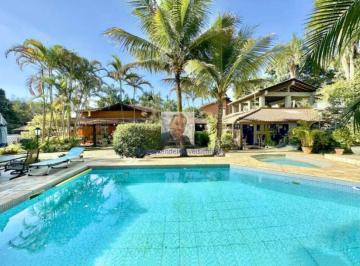 Casa · 503m² · 3 Quartos · 11 Vagas · Vende-se Casa no Fazendinha - PORTEIRA FECHADA, 3 suítes, piscina, quiosque