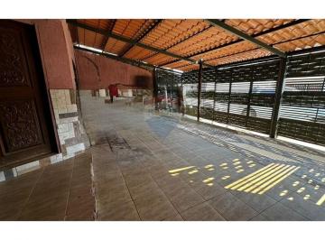 Casa · 144m² · 8 Quartos · 4 Vagas · EXCELENTE CASA A VENDA NA QNN 8 CEILANDIA SUL, METRÔ