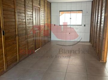 10757_1749840219244.jpg · ÓTIMA CASA PARA LOCAÇÃO EM CAMBORIÚ