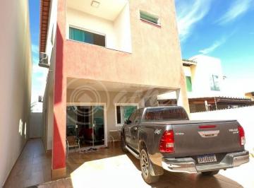 Casa Triplex individual em Pitangueiras · Casa Triplex individual em Pitangueiras