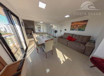 Apartamento · 174m² · 3 Quartos · 2 Vagas · Descubra esta incrível cobertura duplex em Caiobá!