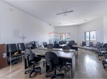 Comercial · 368m² · 6 Quartos · 5 Vagas · Sobreloja Comercial no Jardim São Paulo!
