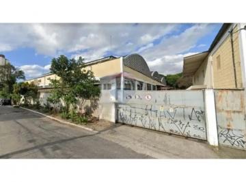 Comercial · 2000m² · 15 Vagas · Galpão com 2000m²Parque Novo Mundo!