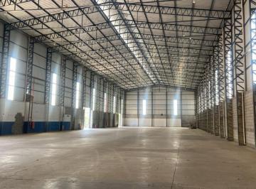 Comercial , Extrema · Locação Galpão em Extrema-Mg com 12mts de pé direito.