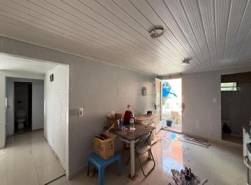 Casa de 3 quartos, Samambaia · Casa de 3 quartos c/ 1 suíte + escritório, lote 150 m², de esquina.