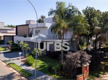 Casa · 383m² · 4 Quartos · 2 Vagas · Sobrado no Jardins Verona
