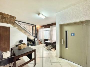 Casa · 370m² · 3 Quartos · 2 Vagas · Casa á venda no Bairro Cruzeiro