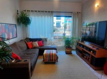 Casa · 223m² · 4 Quartos · 2 Vagas · Sobrado com 4 Quartos para Comprar, 223m² - Vila Metalúrgica em Santo André/SP.