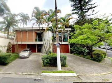 Casa · 332m² · 4 Quartos · 6 Vagas · Casa de alto padrão de 331,93 mts², 4 suítes, 6 vagas, no Jardim São Bento
