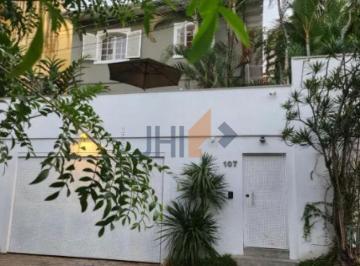 Casa · 300m² · 4 Quartos · 4 Vagas · Lindo sobrado com 300 m² no Sumaré para venda e locação