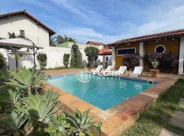 d99b8c31350a61c4476b5de13c9abd97abd10abe · Casa na Lagoa de Jacaroá, com 250 m², 4 quartos sendo 2 suítes, piscina e área gourmet, placa solar,