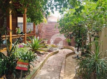 c93161bf6af8d0c26844d74f505f9c66801f54cb · Casa com 3 dormitórios à venda, 120 m² por R$ 900.000,00 - Mata Paca - Niterói/RJ