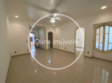 Casa · 102m² · 2 Quartos · 1 Vaga · Casa de rua : Térrea / Residencial / Copacabana