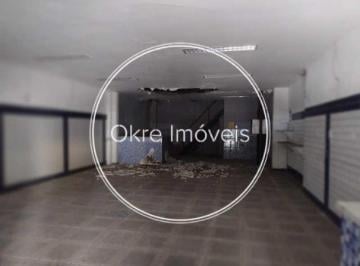 Comercial · 303m² · Loja : / Comercial / Centro
