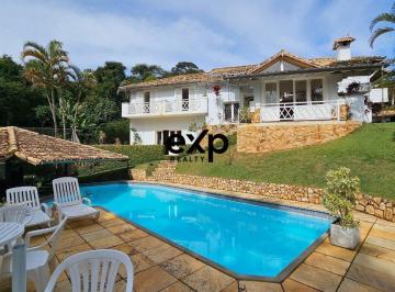 Casa · 286m² · 4 Quartos · 4 Vagas · Casa em condomínio à Venda em Itaipava, 285,90 m² por R$ 2.490.000,00 - Petrópolis, RJ