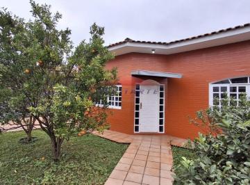 Foto 04 · Casa comercial no Uberaba, Curitiba-PR: 2 Salas amplas, 2 Banheiros, 2 Vagas e 100m² de Área