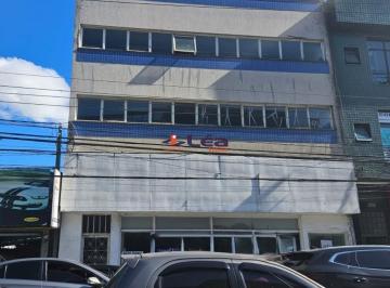 Foto 08 · Salão Comercial para Locação no Centro de Suzano-SP: 3 Banheiros e 277m² de Área!