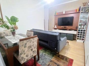 Apartamento de 3 quartos, Santos · Abaixou! 3 quartos no 1º andar em prédio de 3 andares no Campo Grande