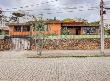 Casa · 313m² · 3 Quartos · 6 Vagas · Casa com 3 quartos e 313m² à venda em Chácara das Pedras, Porto Alegre. Rua Joao