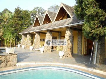 Casa · 350m² · 3 Quartos · 6 Vagas · Casa em Gramado, Cotia/SP de 350m² 3 quartos à venda por R$ 1.600.000,00