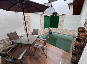 Casa · 71m² · 2 Quartos · 2 Vagas · Linda Casa Térrea Geminada - Piscina e Churrasqueira. Financia!