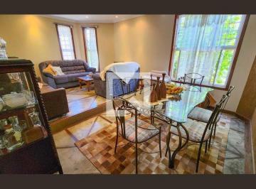 Casa · 250m² · 4 Quartos · 6 Vagas · Casa à Venda - Castelo, 4 Quartos, 250 m² - Belo Horizonte