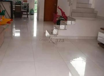 Casa · 211m² · 4 Quartos · 3 Vagas · Oportunidade - Casa Sobrado - Residencial Alto dos Ypês - 4 Dormitórios - 211m².