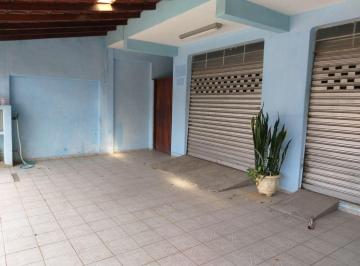 a803cfadc80901695060a5d112fc0a0ec087e739 · Casa com Ponto comercial com habite-se