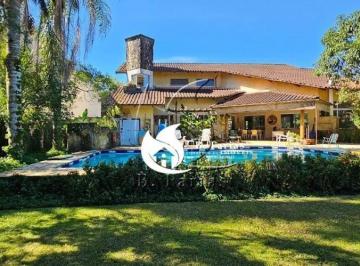 621b5540e4af2b3f66aca6013c08e71295e2fff6 · Casa Residencial à venda, B Una, São Sebastião - CA0002.