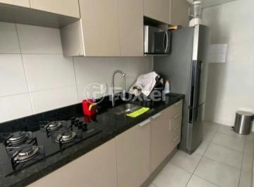 e01ad162 · Apartamento, 2 dormitórios, 44 m², em Centro