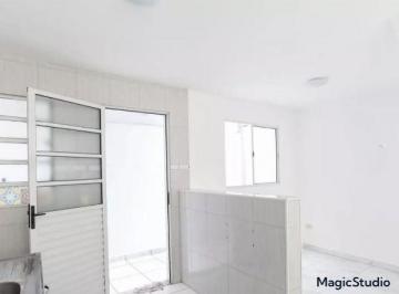 img0 · Linda Casa de Condomínio  com 76m² na Vila Santa Catarina!