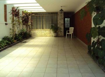 img0 · Casa no Brooklin com 160m², 3 quartos, 1 suíte, 4 vagas.