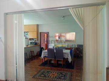 Casa · 250m² · 2 Quartos · 6 Vagas · Sobrado à Venda no Jardim Centenário - Residencial e Comercial - 6 vagas!