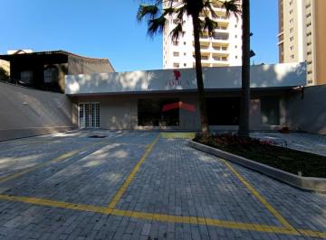 Comercial · 194m² · Casa Comercial com Vaga para 12 Carros na Frente ! ( Avenida Parada Pinto )