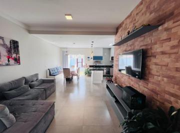 202510071904563126.jpeg · Casa em Condomínio para Venda em Jundiaí, Jardim Celeste, 3 dormitórios, 1 suíte, 3 banheiros, 4 vag