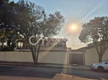Casa · 250m² · 3 Quartos · 6 Vagas · Casa à Venda no Jardim Alice em Indaiatuba – 3 Quartos, Suíte, Edícula e Garagem para 6 Carros