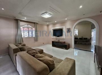 Casa · 250m² · 2 Quartos · 4 Vagas · Casa em condomínio para venda com 2 quartos sendo 1 suíte, e 4 vagas de garagem no Riacho Fundo I