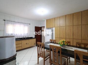 Casa · 213m² · 3 Quartos · Casa à venda - em Utinga