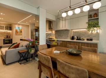 Apartamento · 64m² · 2 Quartos · 1 Vaga · Apartamento à venda em Moema com 2 quartos, sendo 1 suíte e 1 vaga