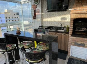 Apartamento · 143m² · 3 Quartos · 2 Vagas · Cobertura duplex com 3 suítes, 4 banheiros, 2 vagas, de frente para o mar